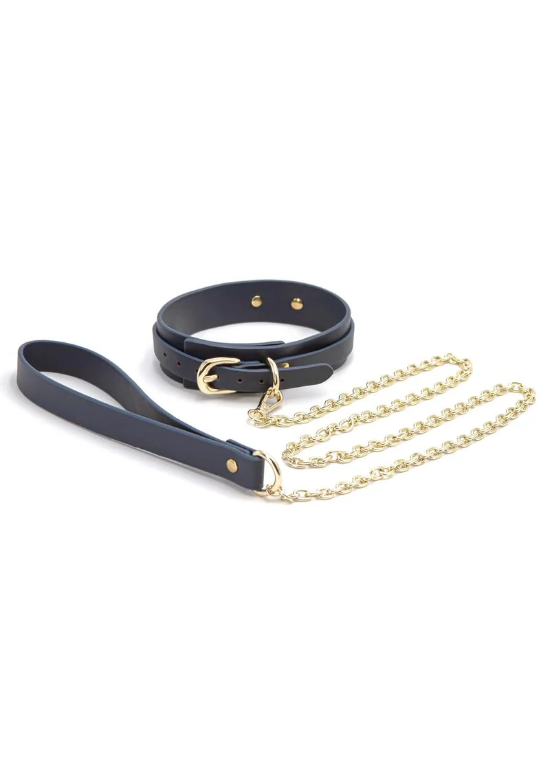 Bondage Couture Collar and Leash - Image 2