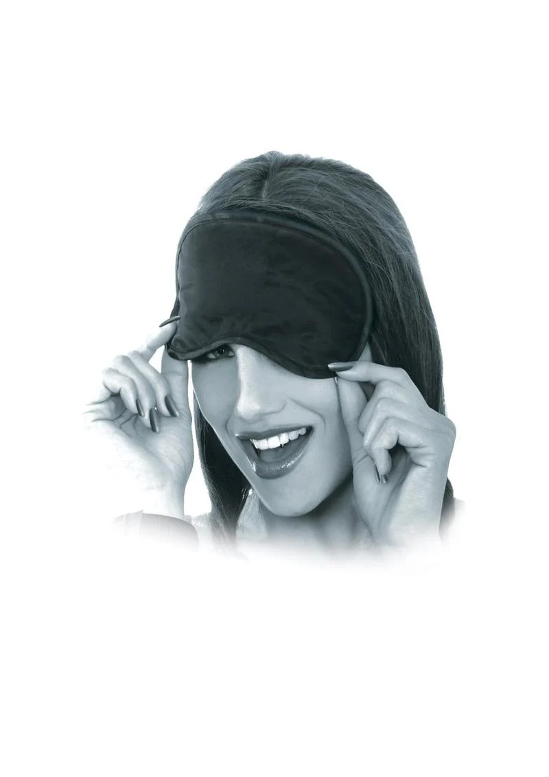 Fetish Fantasy Series Limited Edition Lover's Fantasy Kit - Image 2