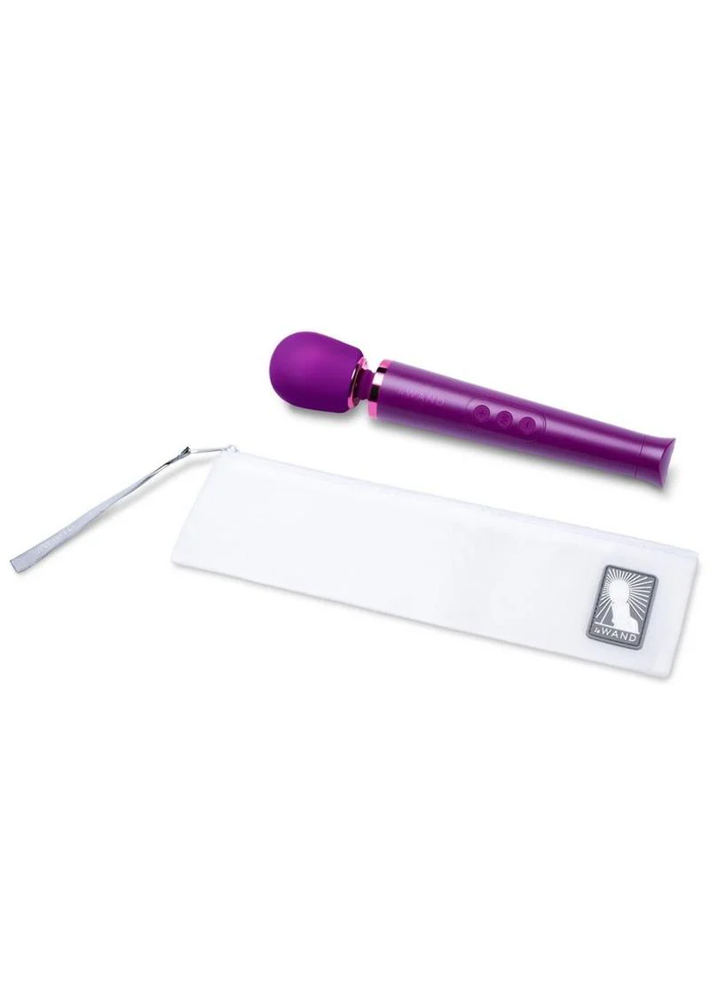 Le Wand Petite Rechargeable Silicone Vibrating Massager - Image 13