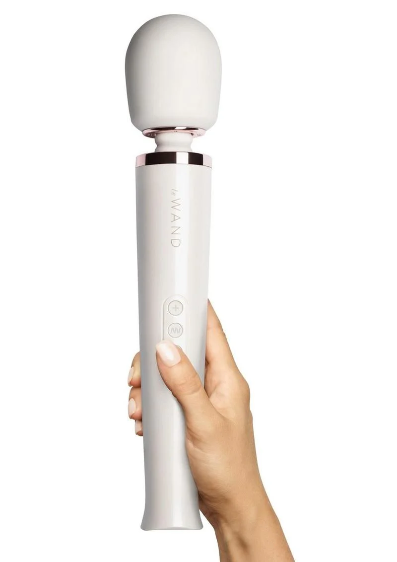 Le Wand Rechargeable Silicone Massager - Pearl - Image 3