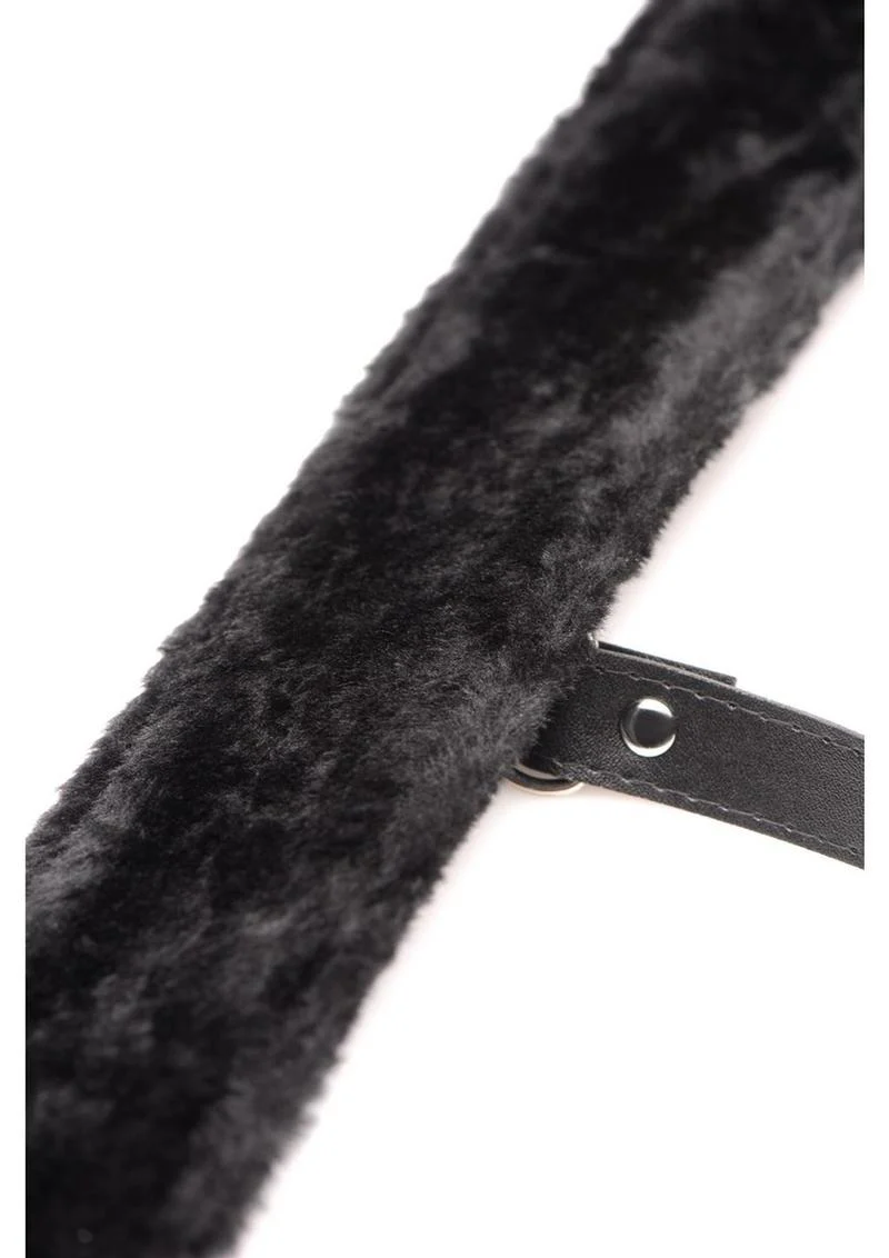 Master Series Hook Up Plush Bondage - Image 4