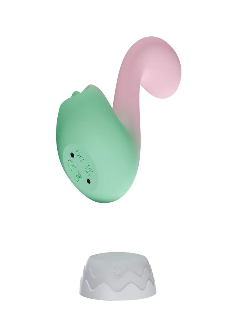 Play with Me Melody Rechargeable Silicone Dual-End Vibrator - Image 4