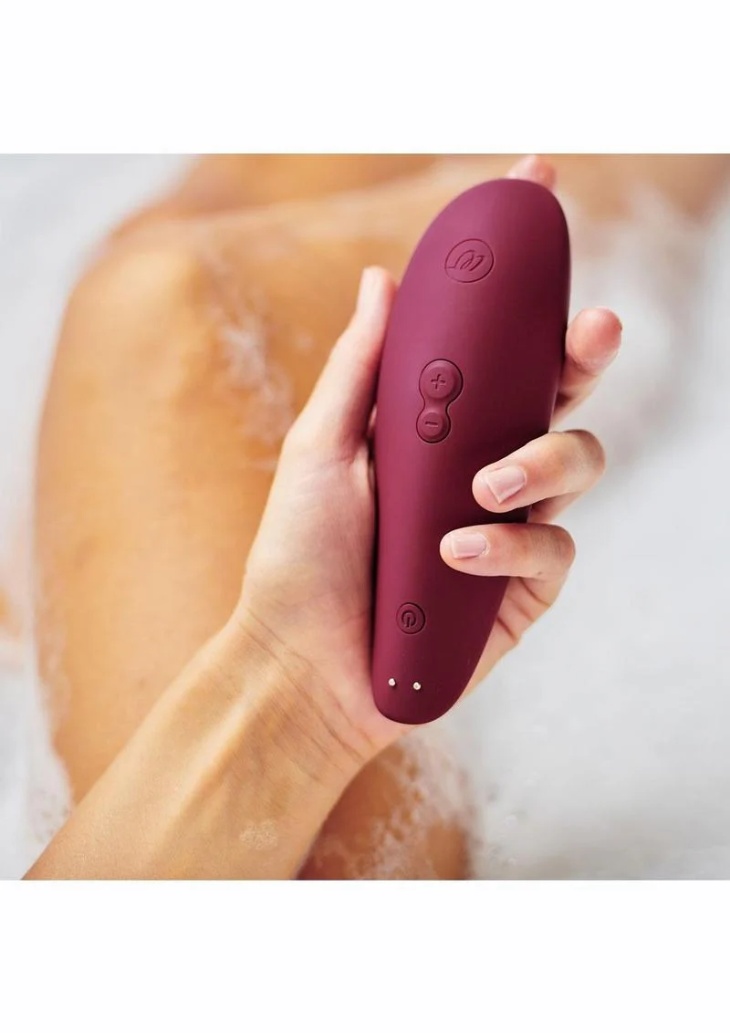 Womanizer Classic 2 Rechargeable Silicone Clitoral Stimulator - Image 8